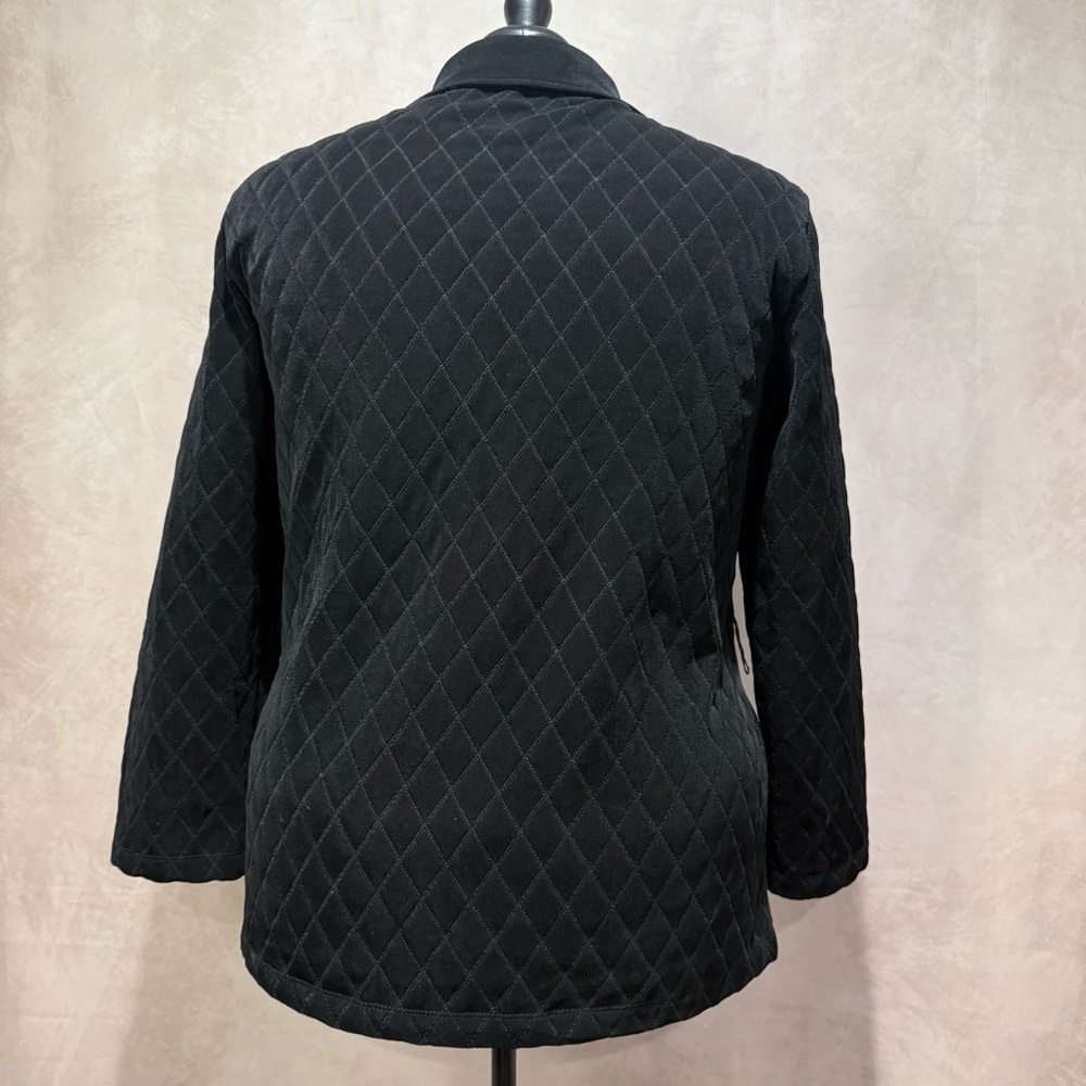 Chico’s Travelers Black Quilted Jacket Size 3 XL/16 Button Front Y2K Minimalist - Picture 7 of 9